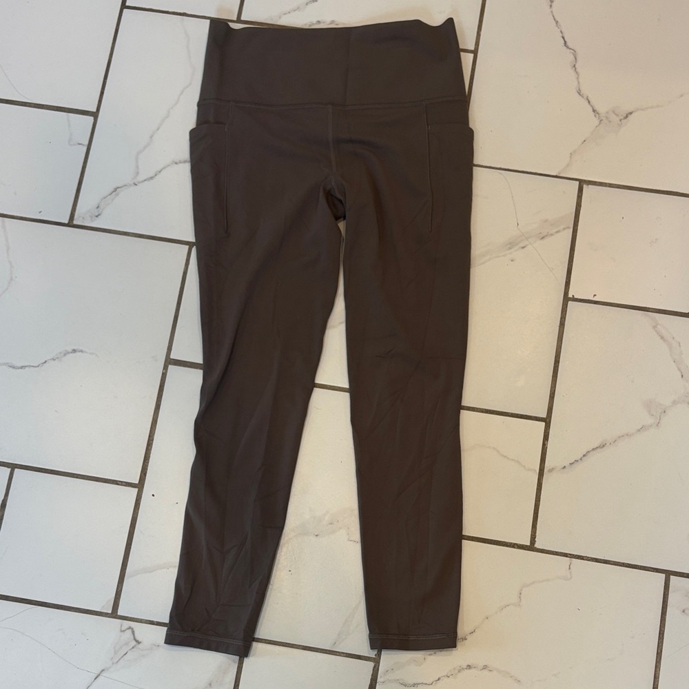 Athleta Girls Stash Your Treasures Leggings - Small